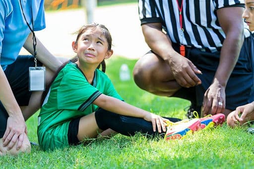 How to reduce soccer injuries in kids: Follow these 3 TOP TIPS!